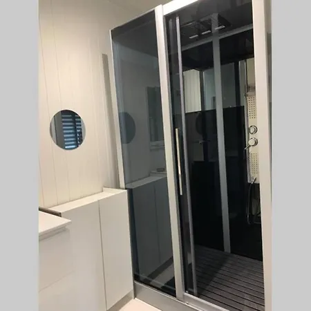 Charmante Maison De Deux Chambres 屈克